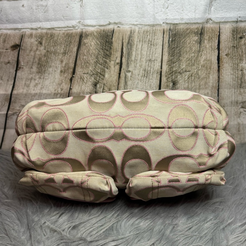 SOLD—— COACH - Shoulder bag - Picture 6 of 15